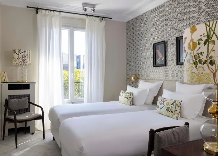 Hotel De Banville Parijs